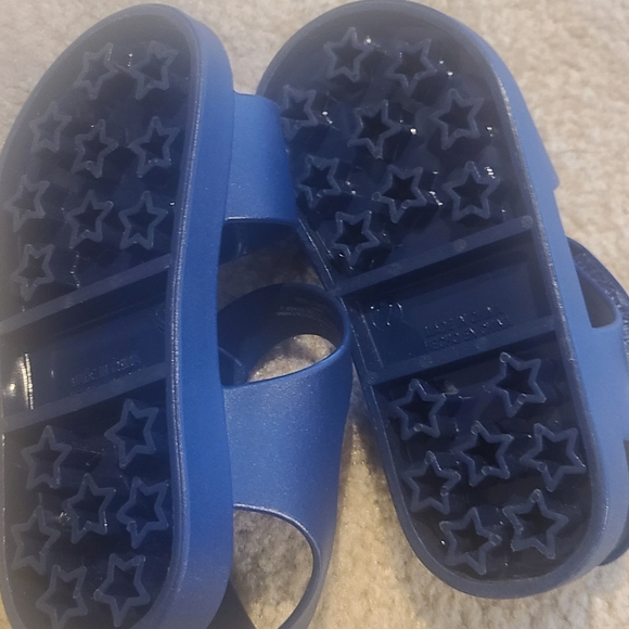 Double-Strap Matte Jelly Sandals for Toddler NWOT - Picture 1 of 4